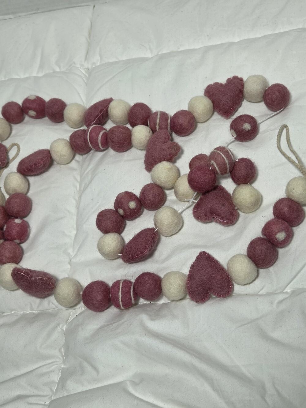 Love & Cupcakes Valentine's Day Hearts Pink Pale WoolFelt Farmhouse Garland Deco